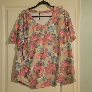 Floral V-Neck Short Sleeve Top